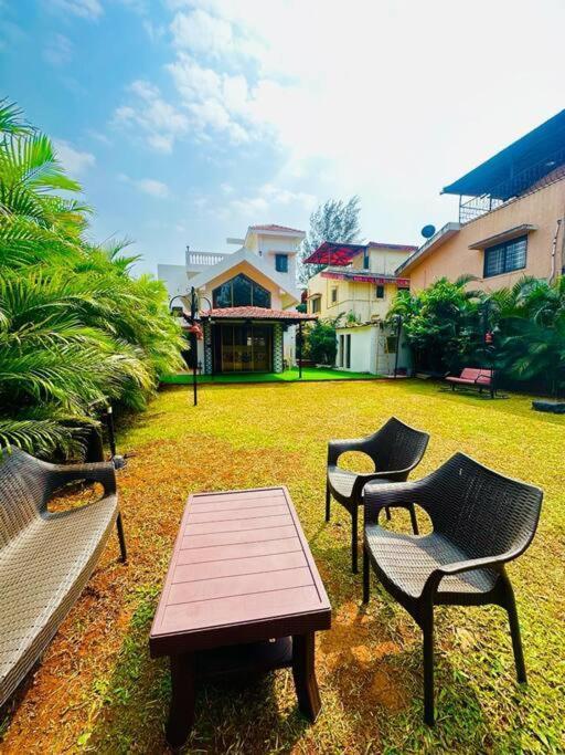 Casa Majestic Lonavala Βίλα Εξωτερικό φωτογραφία